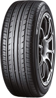 Шина Yokohama Bluearth ES32 235/45 R17 97V