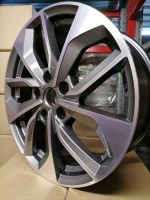Диск Carwel Эльтон 17x7 5x112 ET43 DIA57.1 AGR