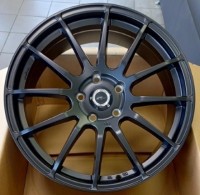 Диск Lizardo 118 (XH165) 18x7.5 5x114.3 ET45 DIA67.1 CB